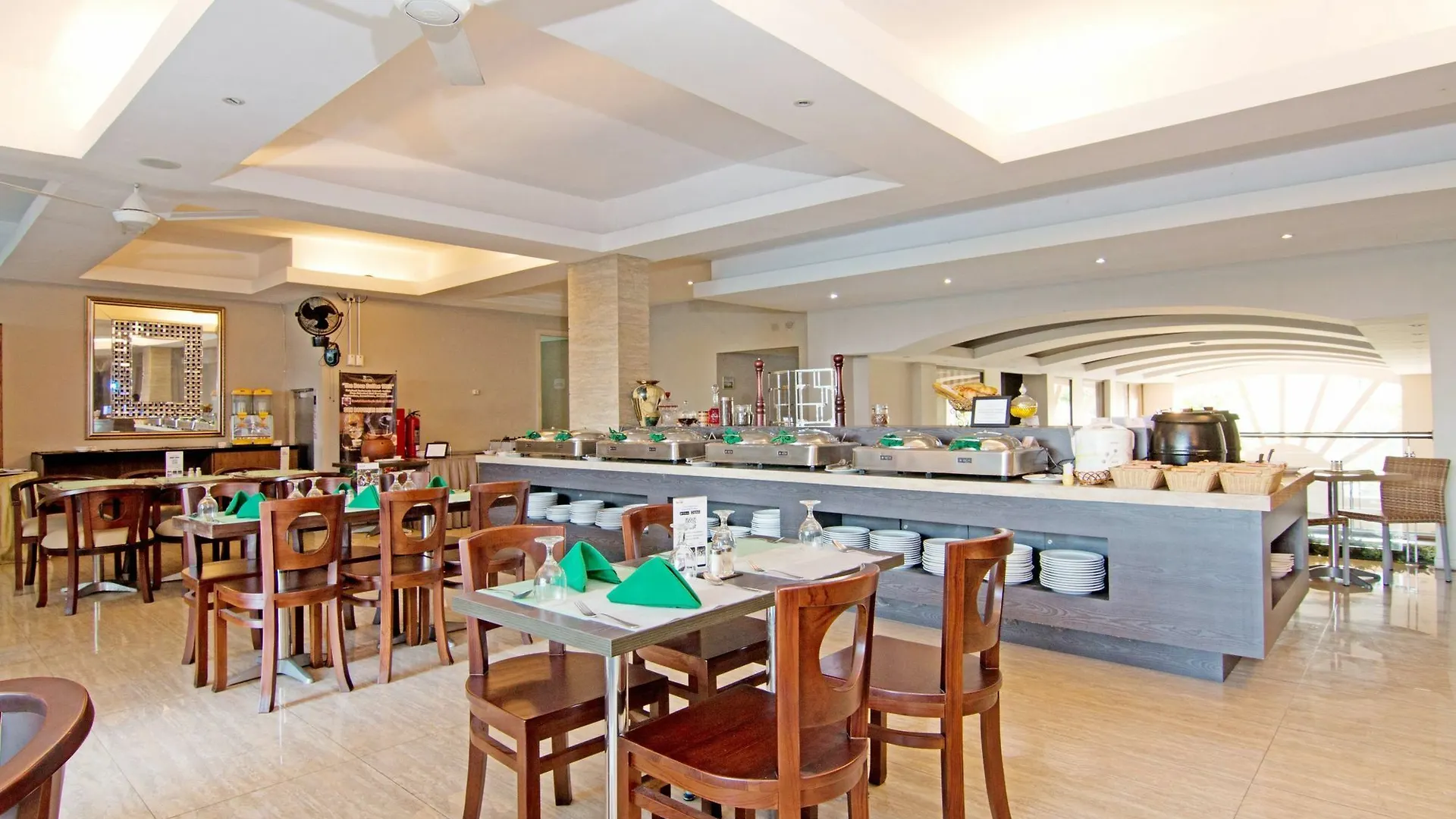 Zen Rooms Basic Sunset Road Boutique Hotel Kuta  4*, Kuta (Bali) Indonesia