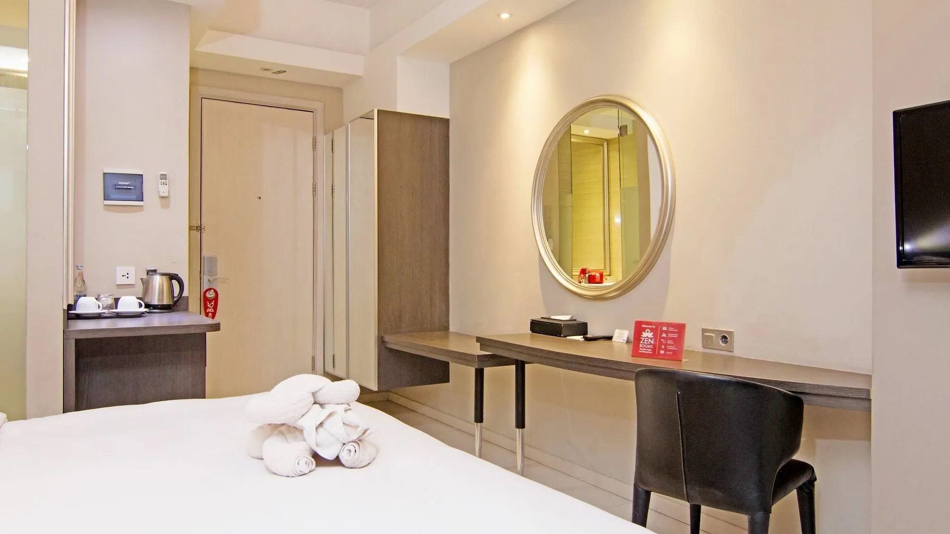 Zen Rooms Basic Sunset Road Boutique Hotel Kuta  Kuta (Bali)
